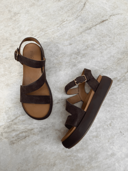Inuovo sandalen - Bruin